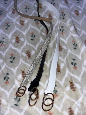 Women’s Double-Ring Skinny Belt - White, Black, Tan & Snake Print